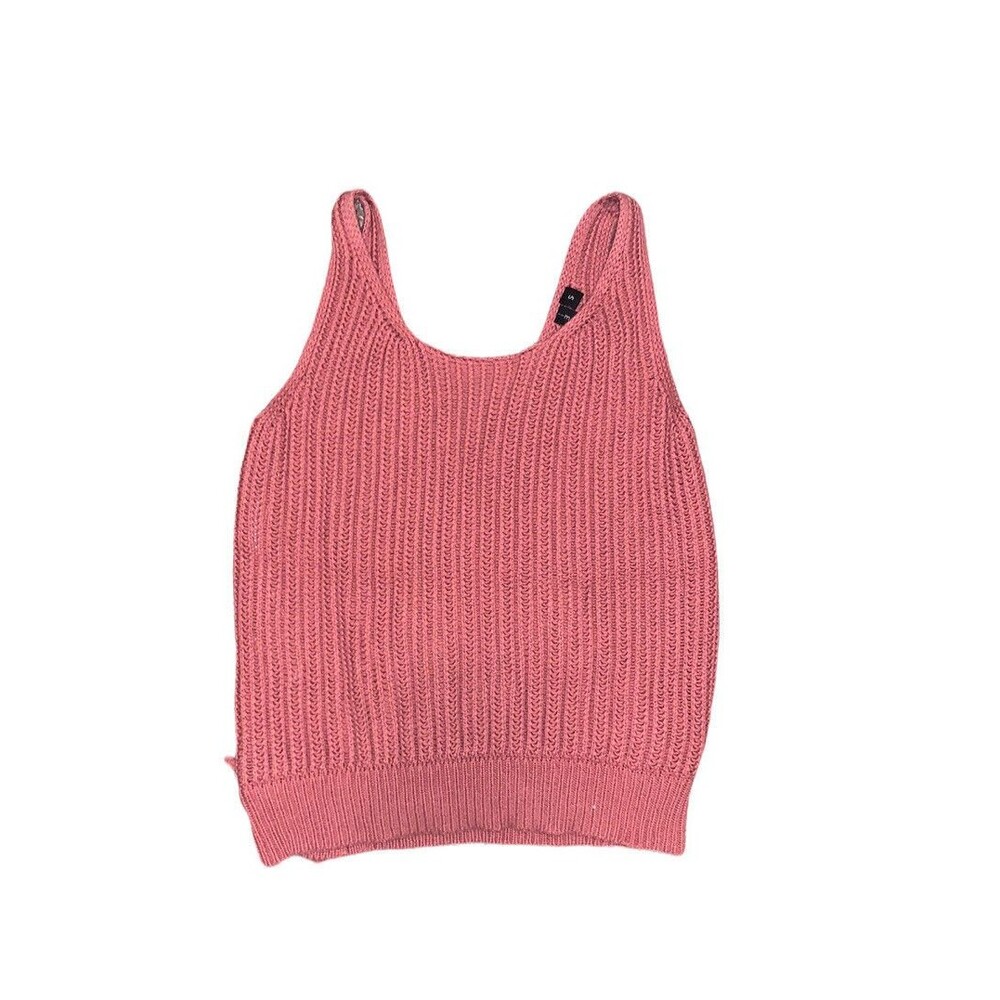 Women's Moon & Madison  pink knitted tank top with a v back summer boho vacation